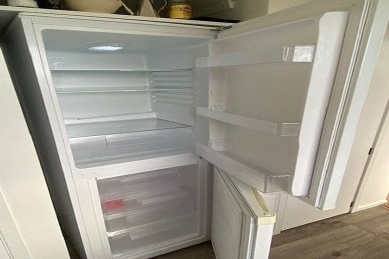 Photo of property in 4a Tui Grove, Elderslea, Upper Hutt, 5018