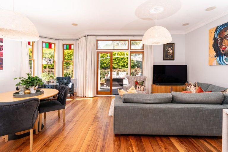 Photo of property in 79 Cashmere Avenue, Khandallah, Wellington, 6035