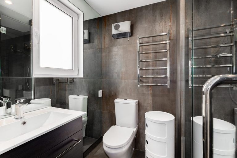 Photo of property in 141 Saint Martins Road, Saint Martins, Christchurch, 8022