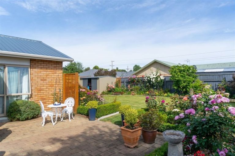 Photo of property in 2 Joan Allen Lane, Masterton, 5810