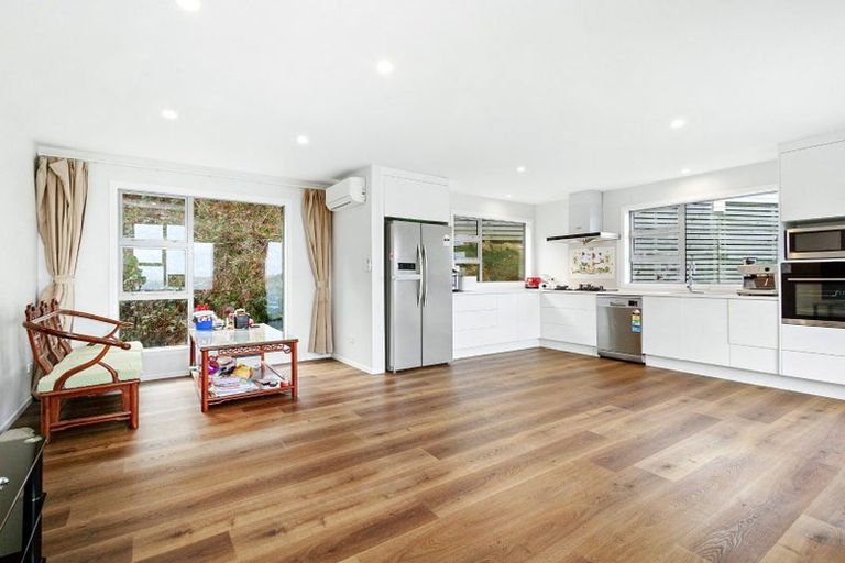 Photo of property in 4 Homebush Road, Khandallah, Wellington, 6035