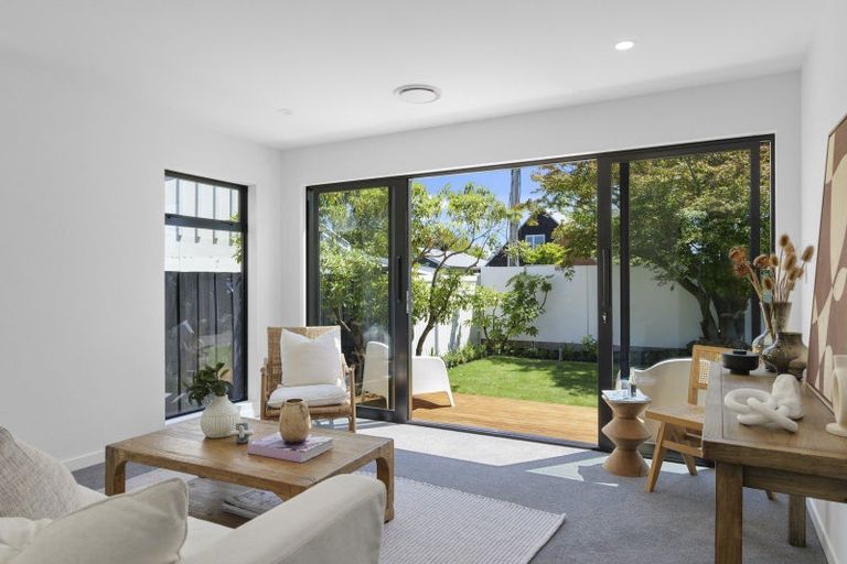 Photo of property in 110 Knowles Street, St Albans, Christchurch, 8052