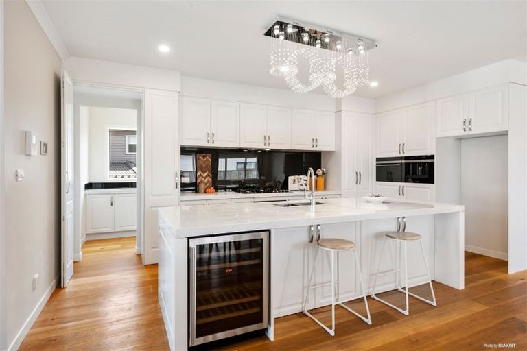 Photo of property in 20 Spyglass Street, Red Beach, 0932