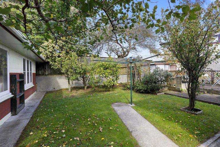 Photo of property in 244 Taita Drive, Taita, Lower Hutt, 5011