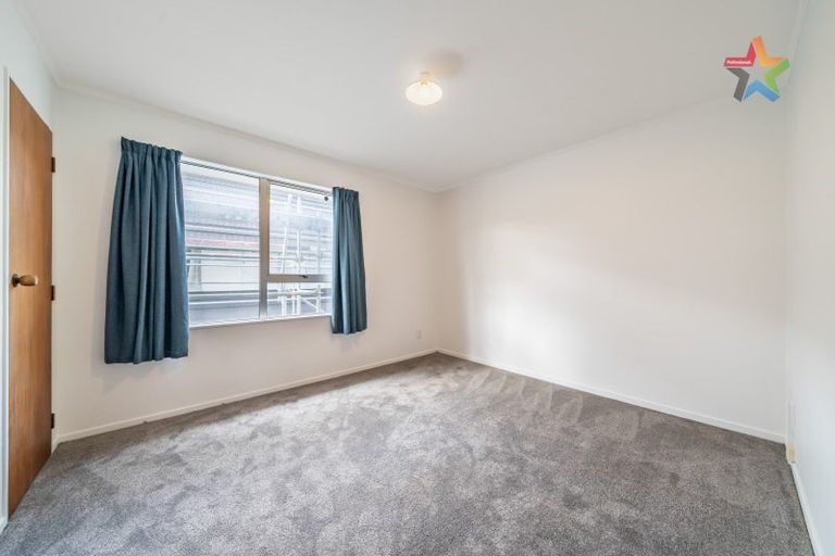 Photo of property in 4c Flock Grove, Fairfield, Lower Hutt, 5011