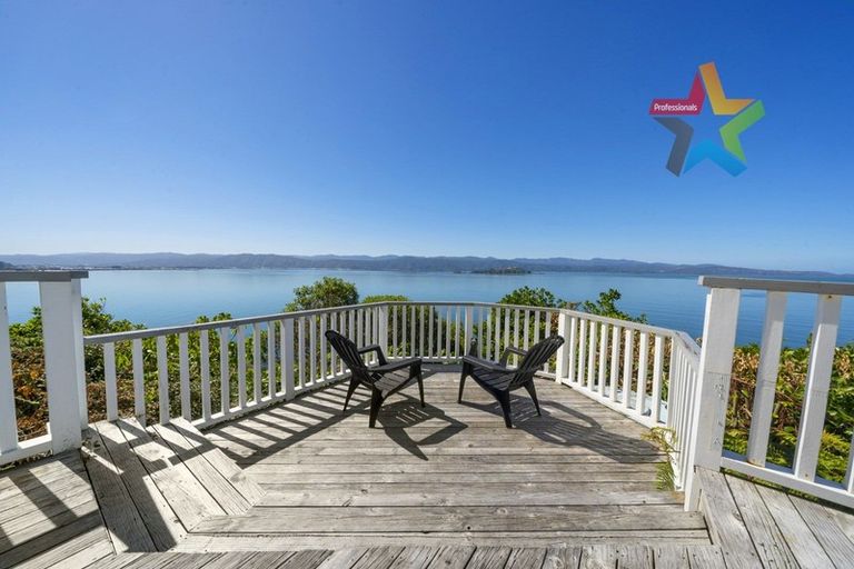 Photo of property in 579 Hutt Road, Horokiwi, Wellington, 5016