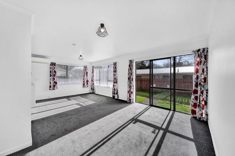 Photo of property in 2a Oswald Place, Stratford, 4332