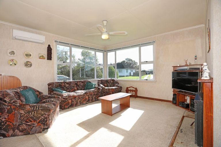 Photo of property in 14 Ward Street, Bulls, 4818