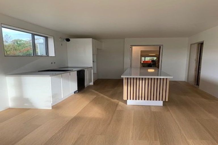 Photo of property in 70 Grant Road, Otatara, Invercargill, 9879