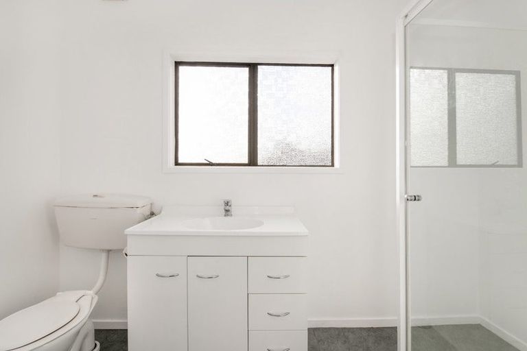 Photo of property in 236 Wishart Road, Helensville, 0875