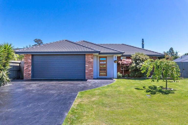 Photo of property in 21 Marlowe Place, Rolleston, 7614