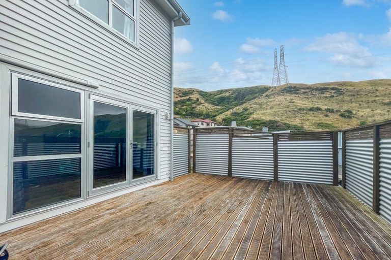 Photo of property in 70 Waverton Terrace, Churton Park, Wellington, 6037