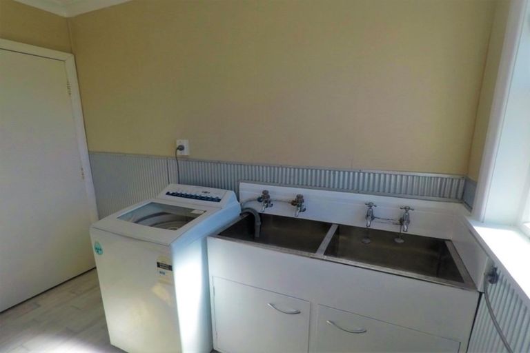 Photo of property in 32 Elizabeth Street, Levin, 5510