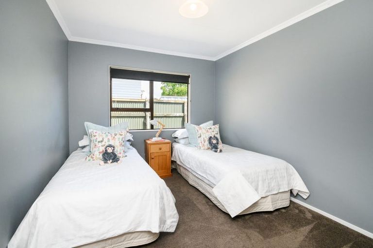 Photo of property in 69 Florence Avenue, Palmerston North, 4414