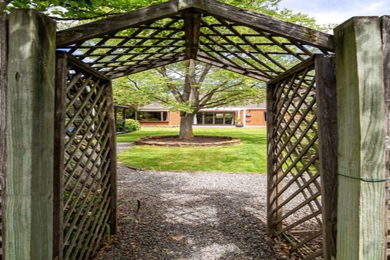 Photo of property in 30 Eders Road, Woodend, 7610