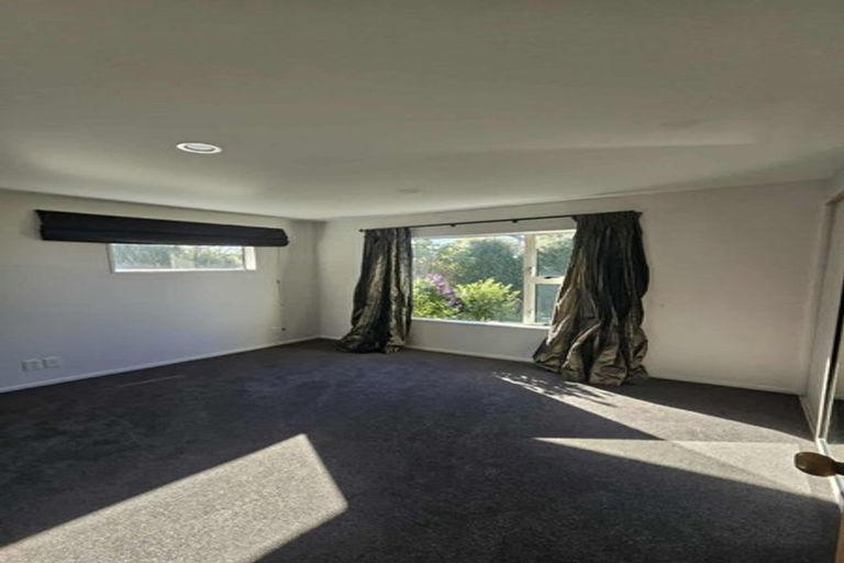 Photo of property in 1/175 Wairakei Road, Bryndwr, Christchurch, 8053
