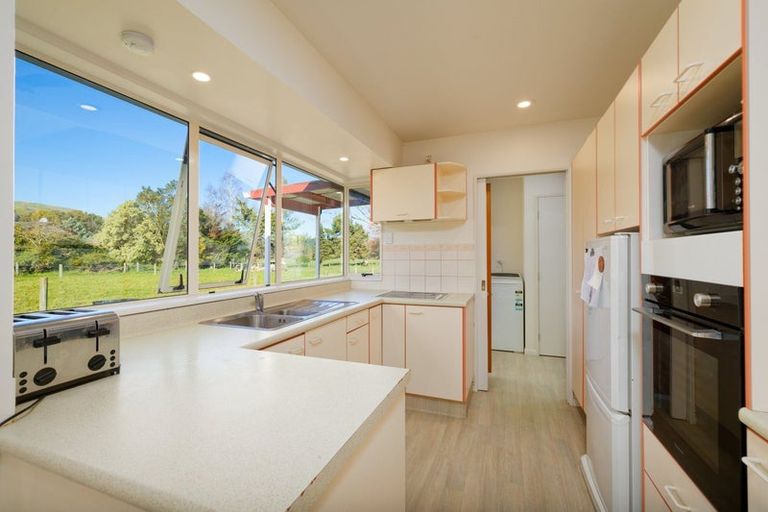 Photo of property in 8 Reeves Street, Cheviot, 7310