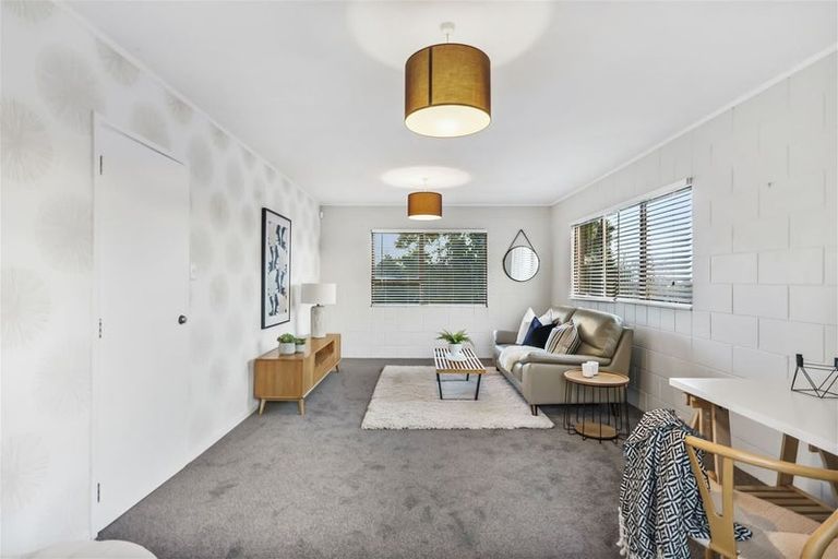 Photo of property in 39 Lonely Track Road, Fairview Heights, Auckland, 0632