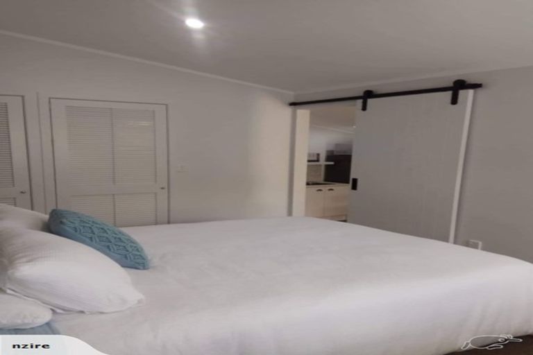 Photo of property in 2/19 Oban Road, Browns Bay, Auckland, 0630