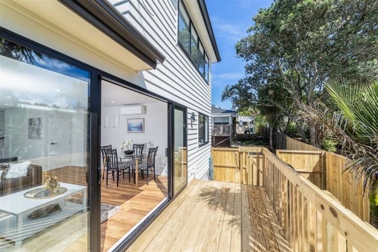Photo of property in 14a Rosalind Road, Glenfield, Auckland, 0629