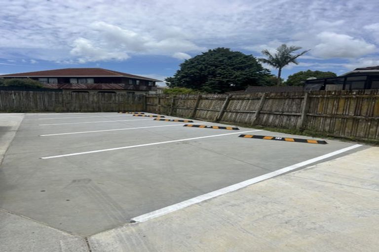 Photo of property in 9 Sheralee Place, Bucklands Beach, Auckland, 2014