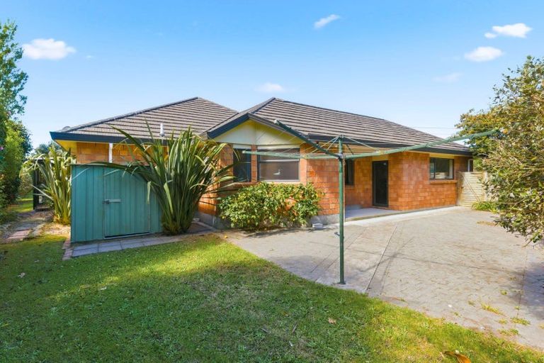 Photo of property in 3 Westpeak Way, Otaki, 5512
