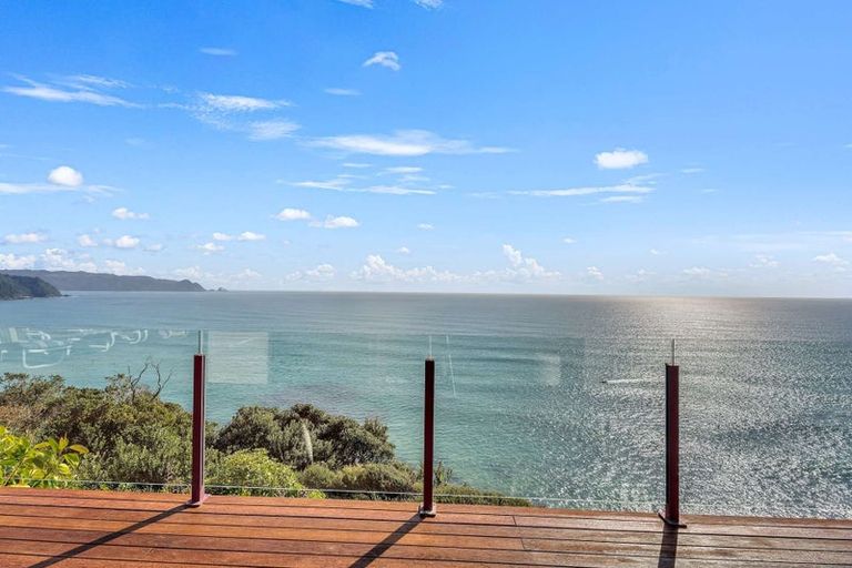 Photo of property in 55 Motuhoa Road, Tairua, 3508