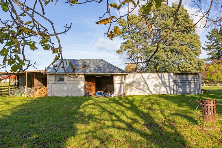 Photo of property in 67 Lincoln Road, Carterton, 5713