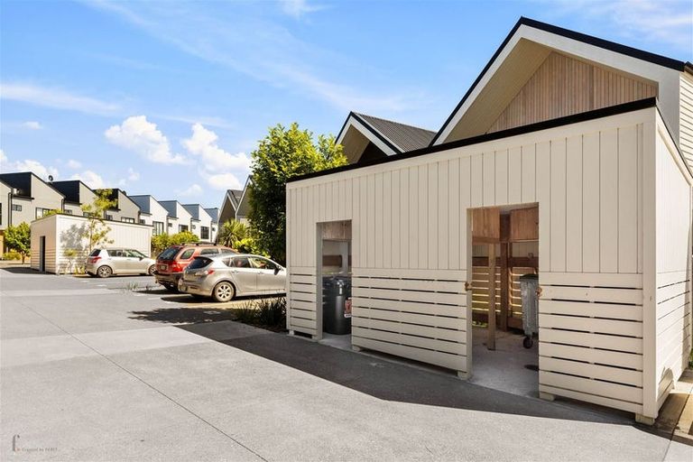 Photo of property in 86 Rangihina Road, Hobsonville, Auckland, 0616