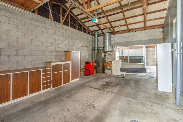 Photo of property in 69 Robertson Street, Gore, 9710