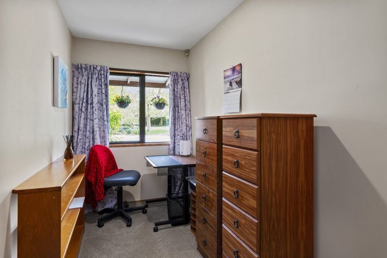 Photo of property in 4 Kennedys Hill Road, Fernside, Rangiora, 7471