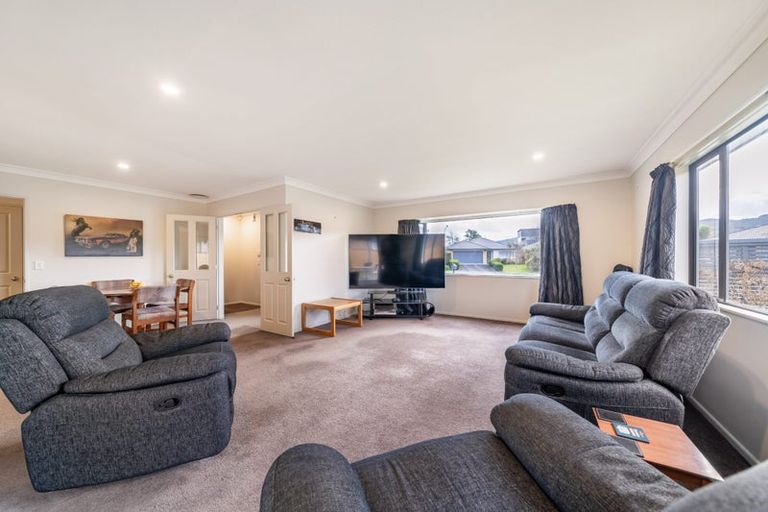 Photo of property in 13 Talbot Grove, Trentham, Upper Hutt, 5018