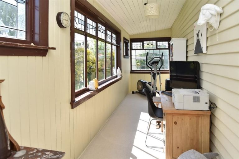 Photo of property in 30 Gresford Street, Edgeware, Christchurch, 8013