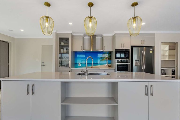 Photo of property in 18 Monilia Way, Papamoa Beach, Papamoa, 3118