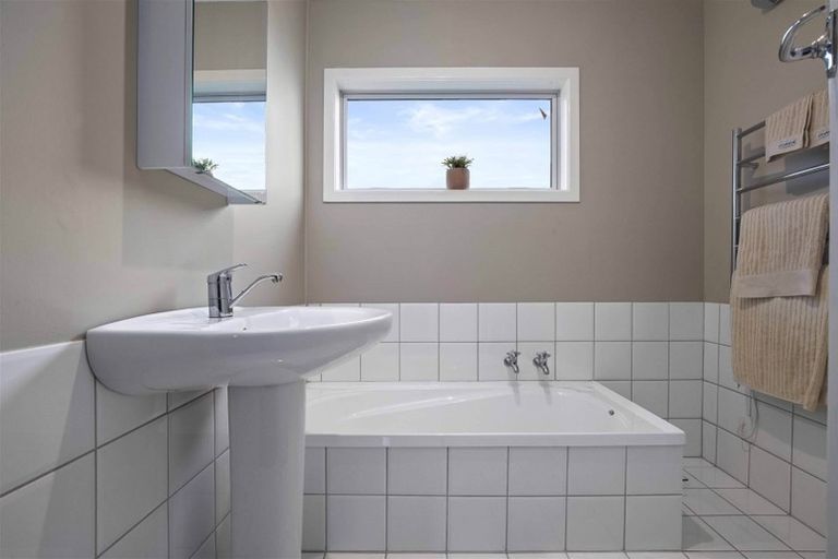 Photo of property in 73 Nelson Street, Pukekohe, 2120