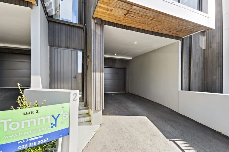 Photo of property in 18u2 Oriental Terrace, Oriental Bay, Wellington, 6011