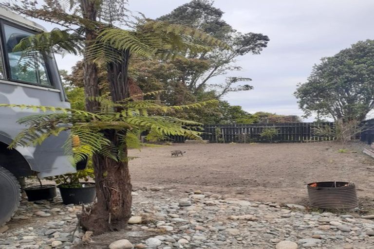 Photo of property in 131 Romilly Street, Westport, 7825