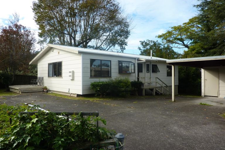Photo of property in 1/6 Esperanto Road, Papatoetoe, Auckland, 2025
