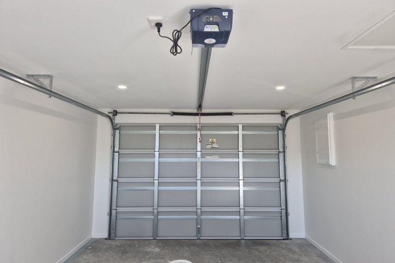 Photo of property in 25 Allan Avenue, Lytton West, 4071