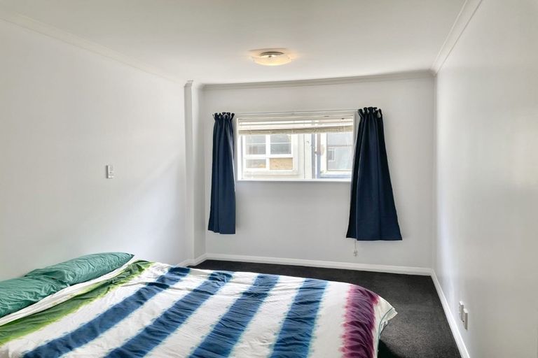 Photo of property in Monvie Apartments, 105/15 Holland Street, Te Aro, Wellington, 6011