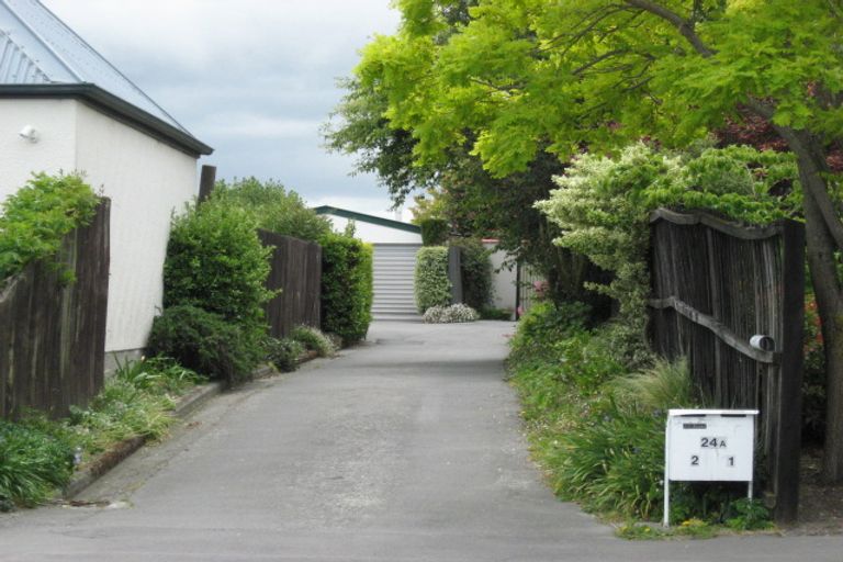 Photo of property in 24b Juniper Place, Burnside, Christchurch, 8053