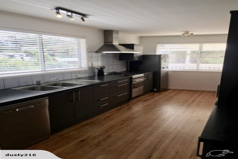 Photo of property in 1/47 Flaxdale Street, Birkdale, Auckland, 0626