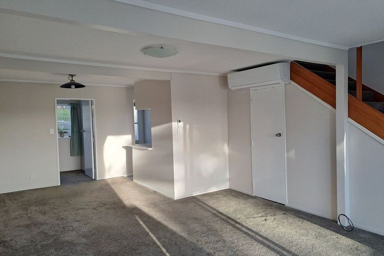Photo of property in 43b Cypress Drive, Maungaraki, Lower Hutt, 5010