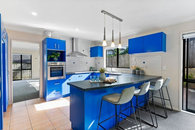 Photo of property in 4 Aldon Lane, The Gardens, Auckland, 2105