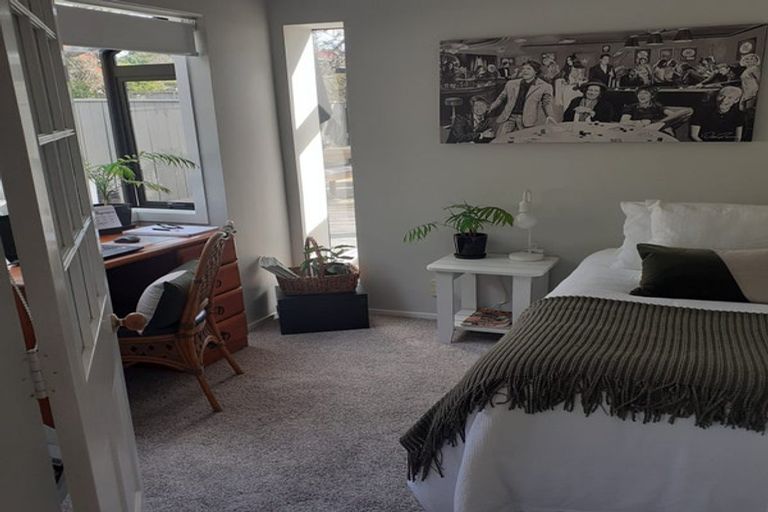 Photo of property in 1a Arawa Street, Raumati Beach, Paraparaumu, 5032