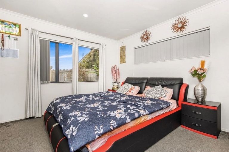 Photo of property in 42 Enuamanu Road, Favona, Auckland, 2024