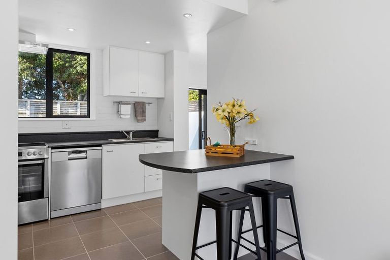 Photo of property in 2/67a Saint Albans Street, St Albans, Christchurch, 8014