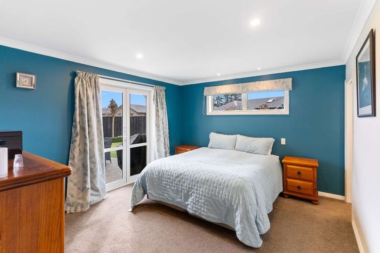 Photo of property in 12 Hampstead Close, Rangiora, 7400