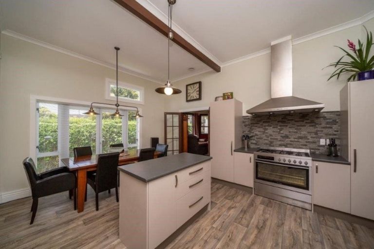 Photo of property in 46 Regan Street, Stratford, 4332