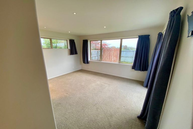 Photo of property in 73a Wattle Drive, New Brighton, Christchurch, 8083